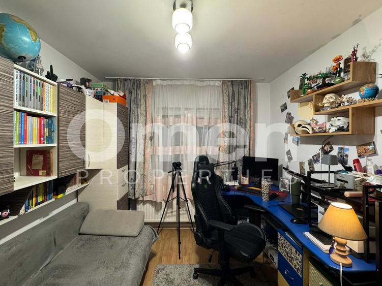 Apartament 3 camere de vânzare | decomandat | etaj 1 | zona Vasile Alecsandri |