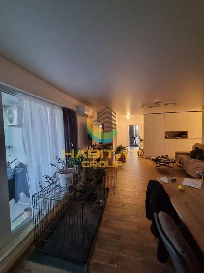 Vanzare 4 Camere Mobilat si Utilat+Parcare- Parc Carol!