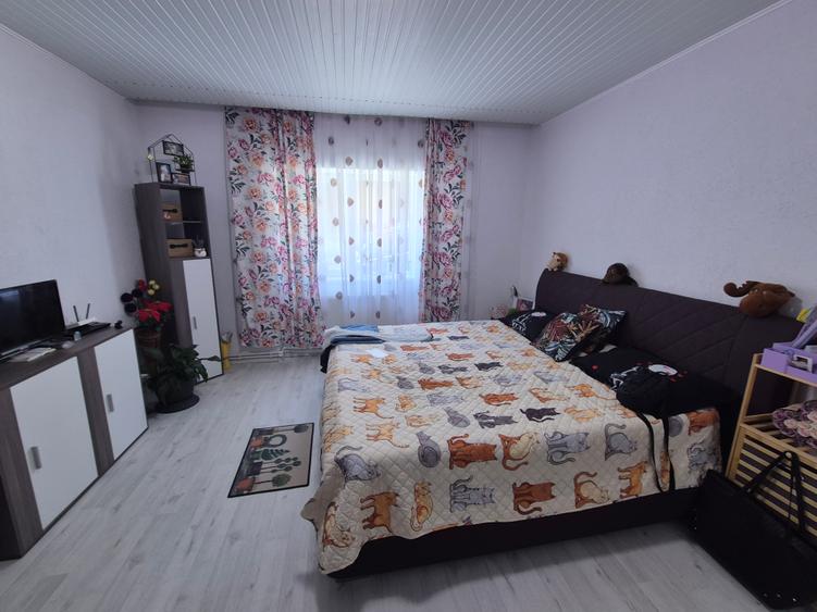 Casa 4 camere