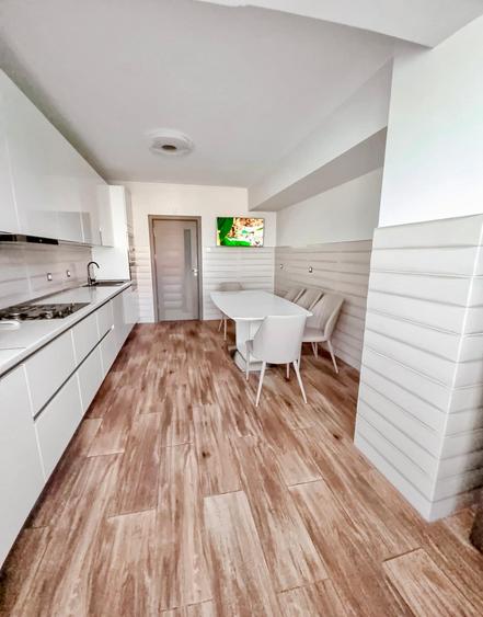 Vanzare apartament 3 camere, et. 2, 112 mp, Str. Tecuci