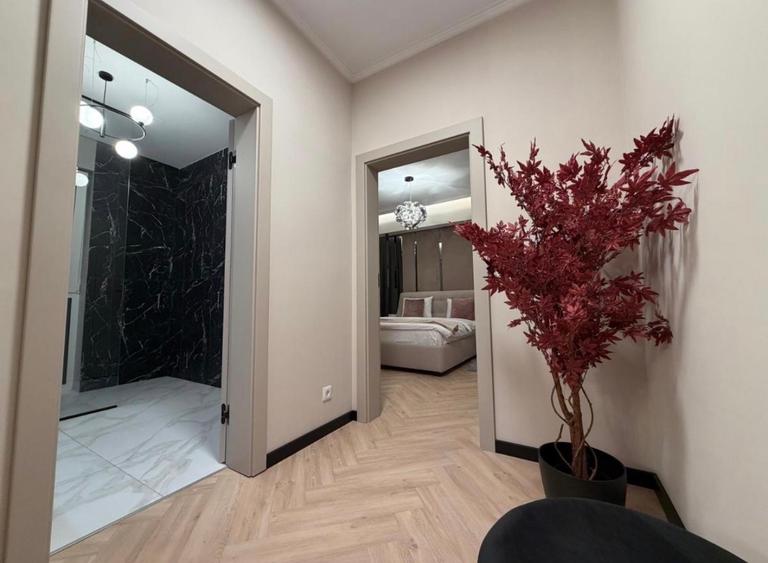 2 Camere Bloc Nou  , Loc Parcare