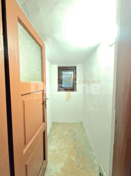 Vilă interbelică | 80 mp utili, curte 250 mp, la 5 min metrou