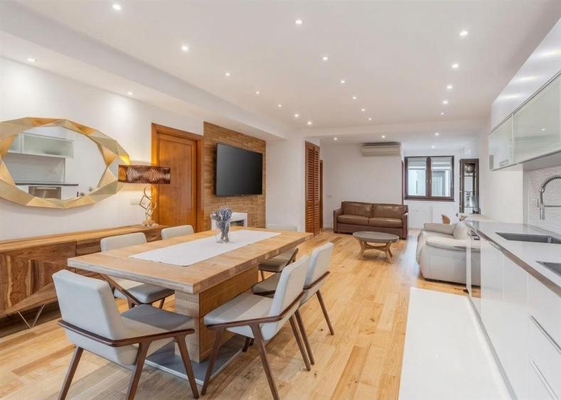 Apartament LUX cu Sauna si Garaj Propriu | Str. Roman Ciorogariu