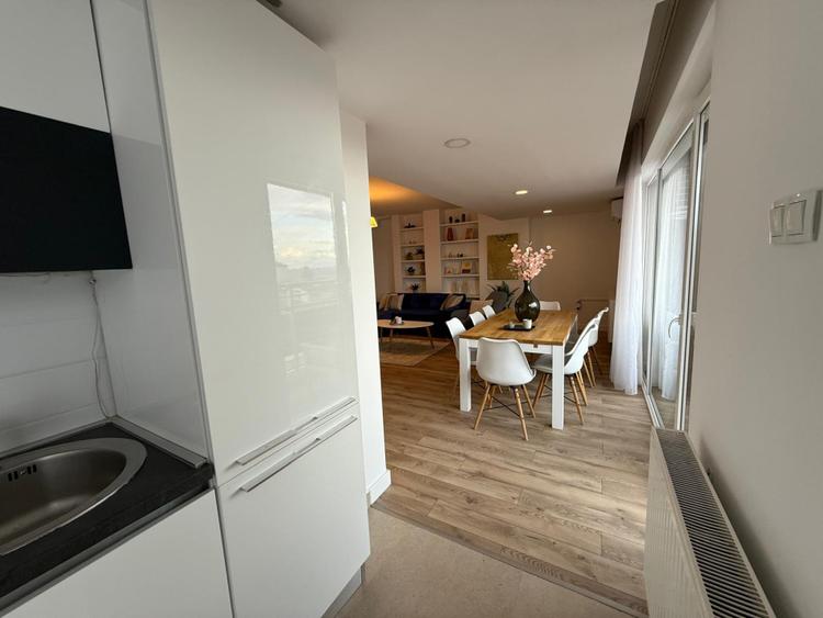 Penthouse superb pe 2 nivele, panoramă, Buna ziua - 160 mp