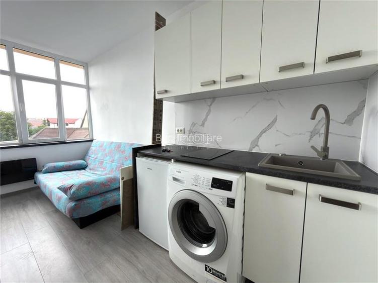 Garsoniera, 12mp, Totul Nou, zona Orizont 3000 - 4