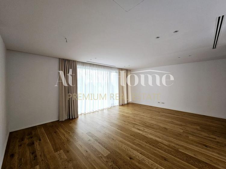 Vila NOUA Moderna cu 5 camere/ 2 Parcari / complex rezidential exclusivist