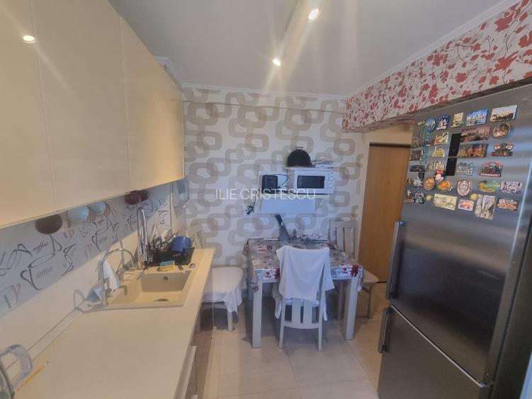 Vand apartament mobilat complet - 14