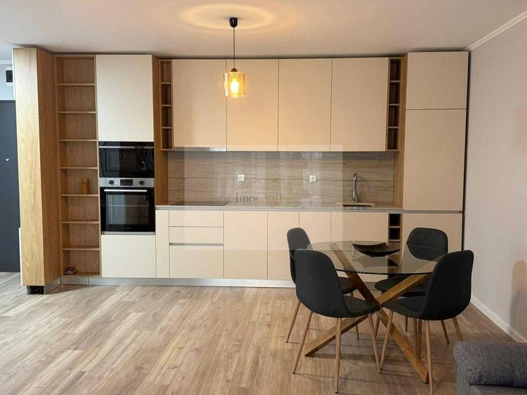 Prima închiriere | Apartament cu 2 camere | Zona The Office | parcare