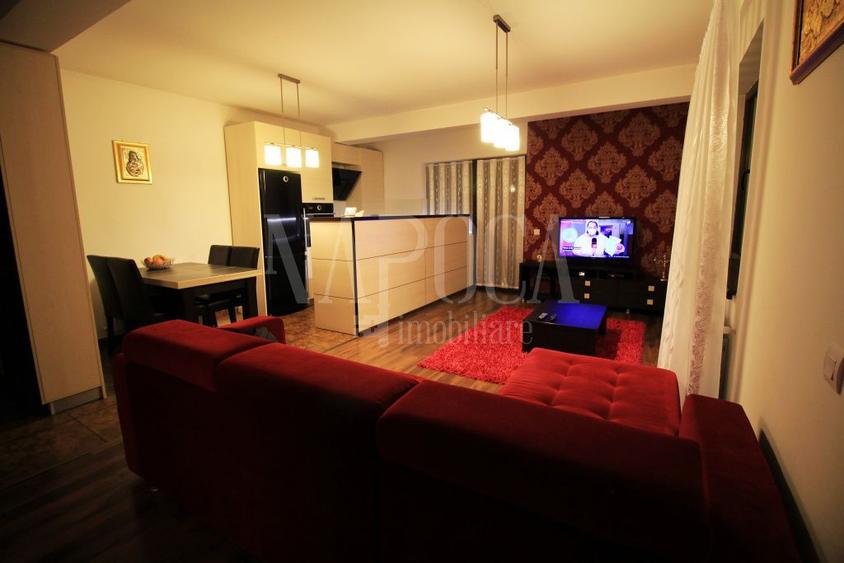 Apartament 4 camere de vanzare in Floresti