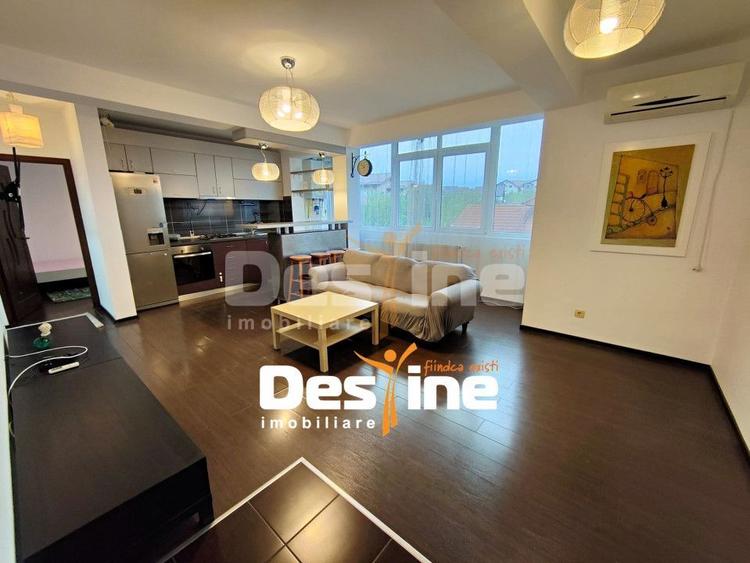 Apartament 3c mobilat și utilat, cu balcon + loc parcare
