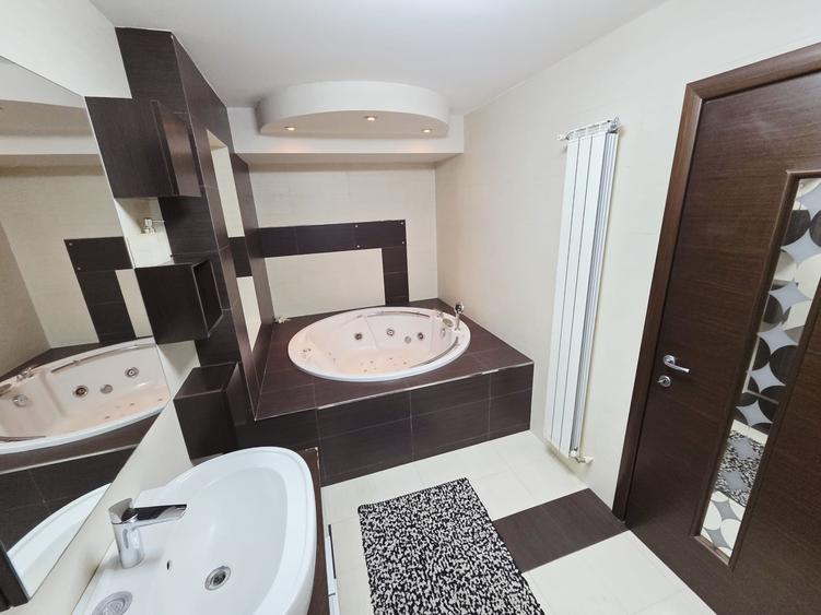 Apartament spațios cu 4 camere de închiriat în Mazepa – lângă Școala nr. 28