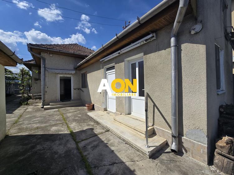 Casa Individuala, 4 Camere 1500mp Teren, Partos