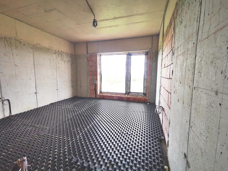 Vanzare penthouse 3 camere Doi Cocosi la lac Sisesti la 3 min metrou Straulesti