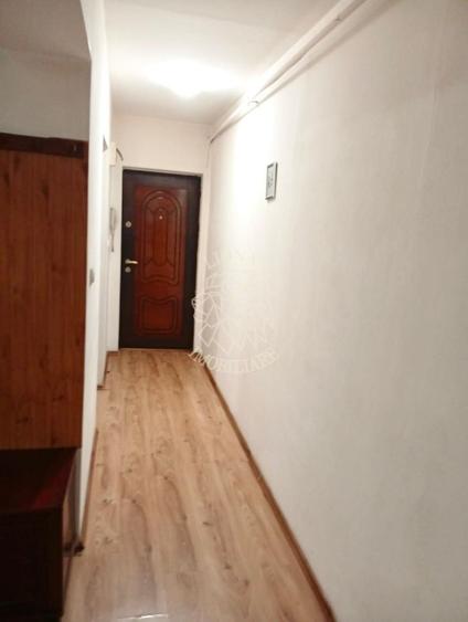 Apartament 4 camere 116 mp total-etaj 3-parcare-Calea Moldovei