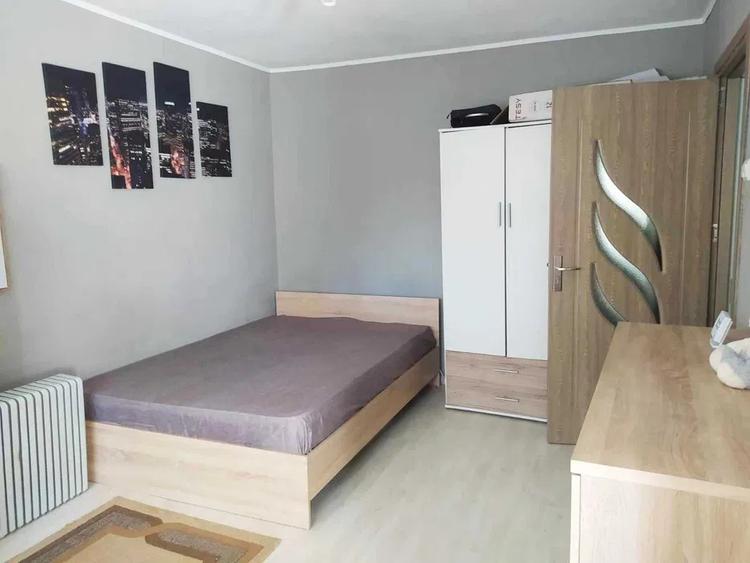 Garsoniera de inchiriat zona UMF