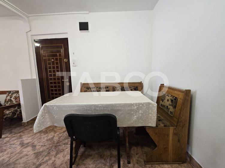 Apartament de inchiriat decomandat 2 dormitoare Vasile Aaron Sibiu