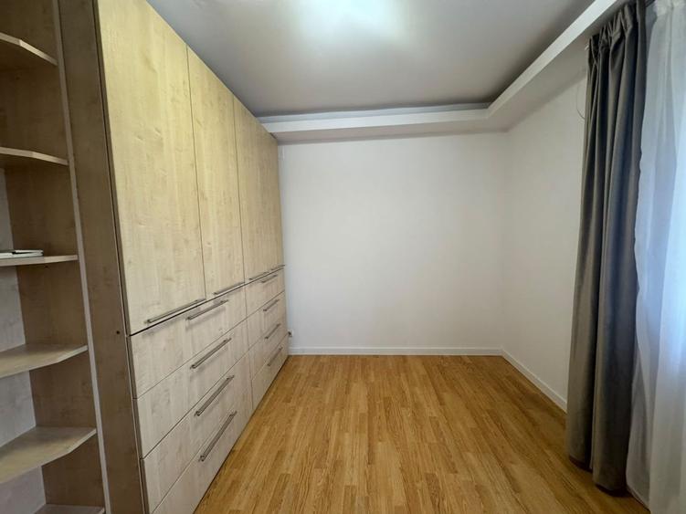 Vila D+P+ E1+M || CURTE PROPRIE SI GARAJ || EXPOZITIEI
