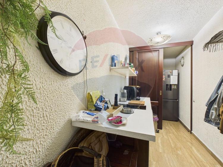 Apartament 2 camere + terasa in vilă parter B-dul Primaverii