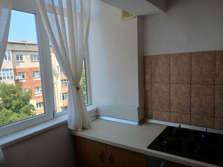 Apartament 2 camere, 60 mp, zona Craiovita Noua