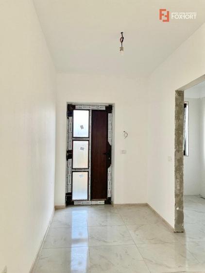 Casa individuala de vanzare cu 4 camere si teren de 532 mp, zona Remetea Mare