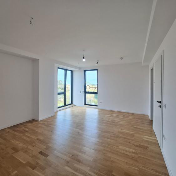Duplex P+1+M, 162 mp utili 162 mp utili , Curte 150 mp ,Dream Villas Otopeni