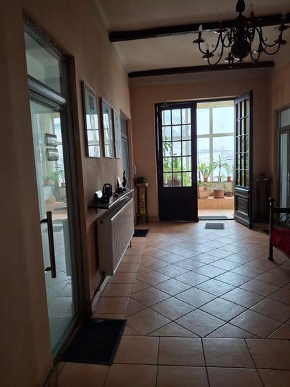 Spatiu birouri mobilat in vila zona Matei Voievod 25 mp parter