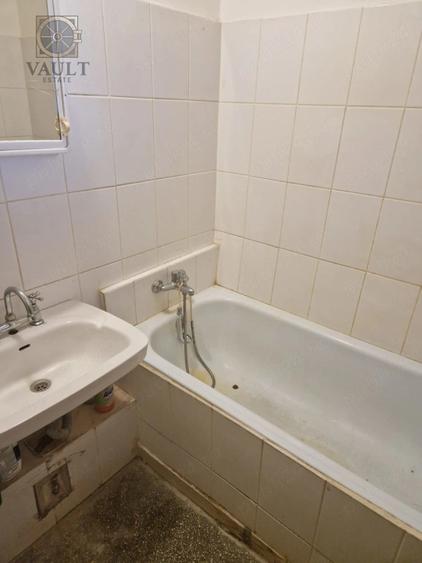 APARTAMENT 2 CAMERE-DECOMANDAT-MARGEANULUI-RAHOVA-BARCA