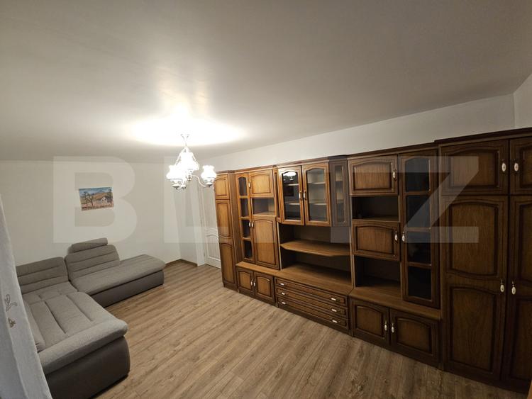 Apartament 3 camere, 83 mp, renovat total - zona Nicolina