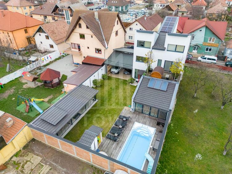 Vilă ultralux de 500 mp utili, piscină, saună, filigorie – Exclusivitate!!