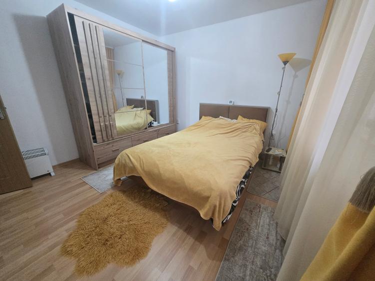 Vila P+1+M,Str.Amurgului,metrou Dimitrie Leonida
