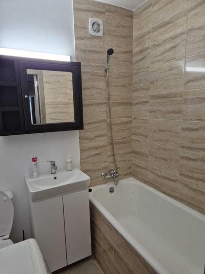 Apartament 2 camere renovat in zona Bd. Timisoara / Valea Oltului