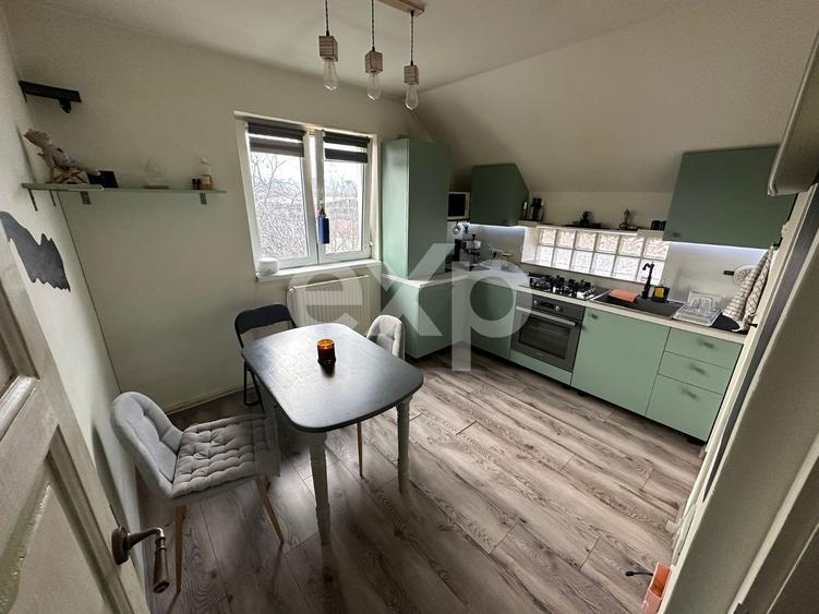 Apartament 2 camere în vila + curte privata
