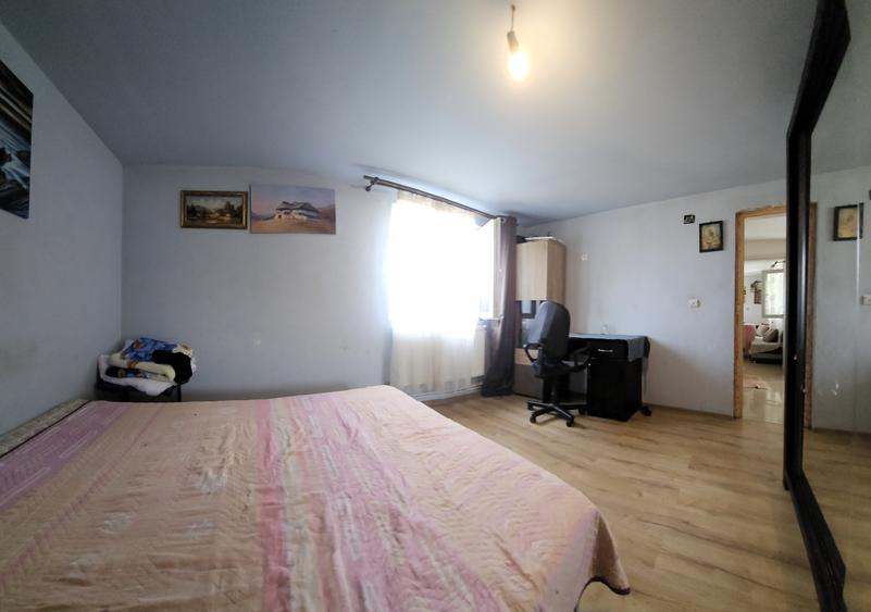 Vanzare casa Poienarii Burchii / Jud. Prahova / teren: 524 mp / comision 0%