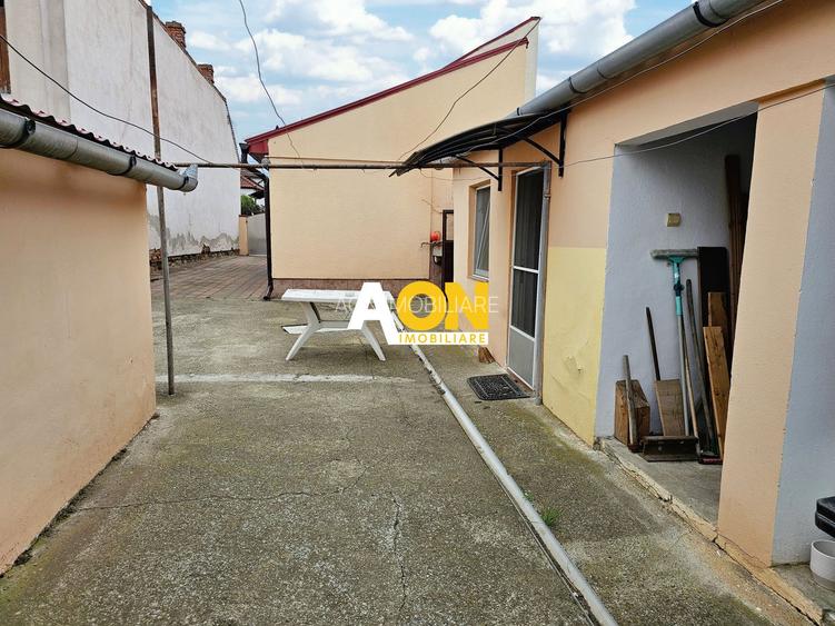 Casa 3 camere, 2 bai, mobilata, utilata, 645 mp teren, zona Lipoveni - 17