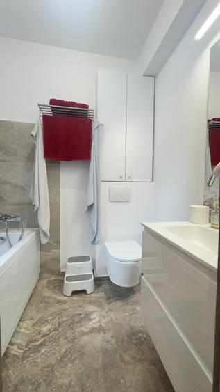 4 camere, 140mp, 4 bai, gradina, terasa, parcare, zona Corneliu Coposu