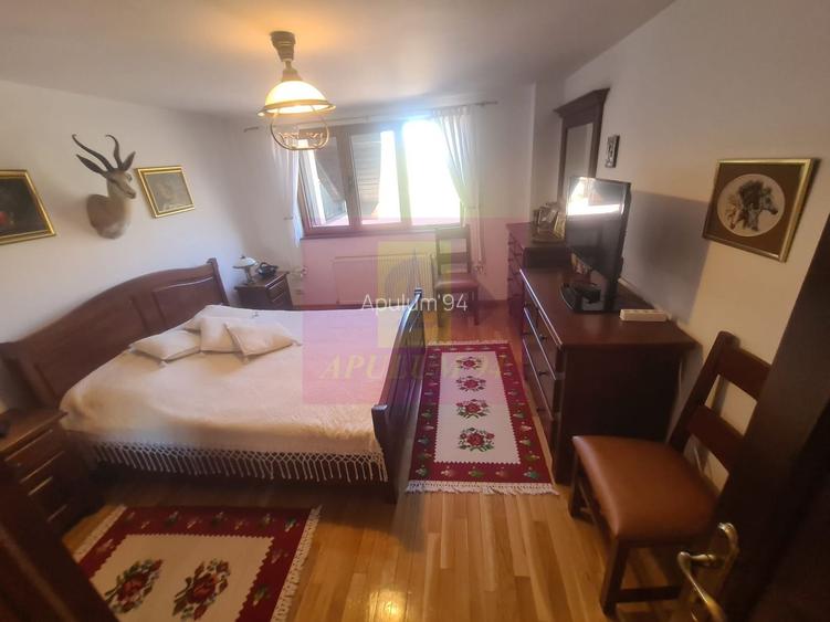 Vila de vanzare in Breaza - Zona Breaza de Sus - 44