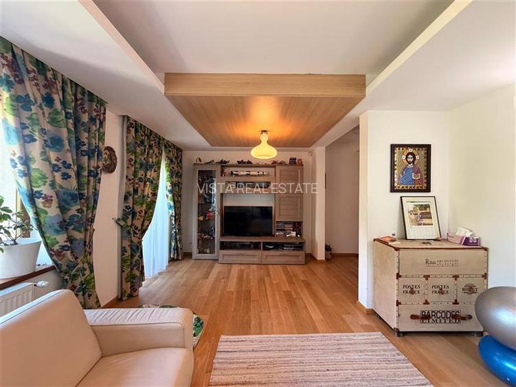 Casa tip duplex, zona Centru - 22