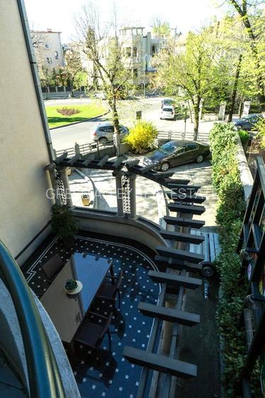 Apartament cu 6 camere si terasa, in vila Art Deco, in Capitale! - 17