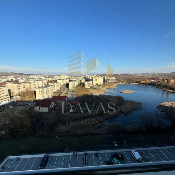 Apartament ultrafinisat 2 camere semidecomandat + parcare sub.inclusa Park lake