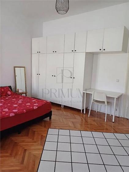 SAGULUI, CASA ISTORICA, 2 DORMITOARE, LIVING, BUCATARIE INCHISA, GRADINA