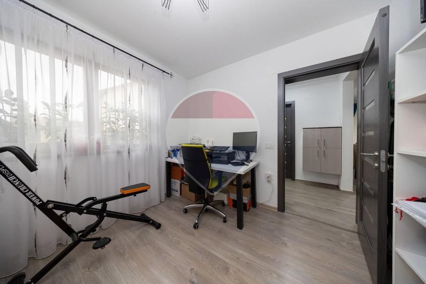 Casă individuala cu gradina si beci- in cartierul Izvor