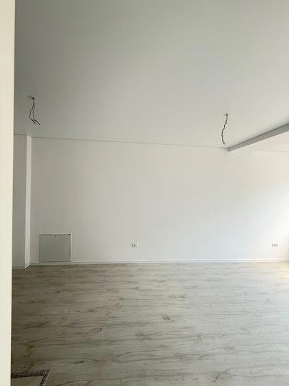 Garsonieră decomandată, compartimentare eficientă, balcon– Etaj 1/6- Comision 0