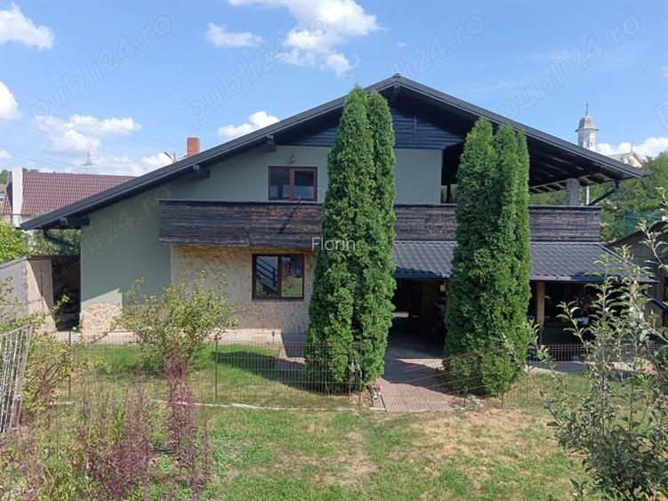 Vand casa zona manastirii Hagigadar, Suceava.