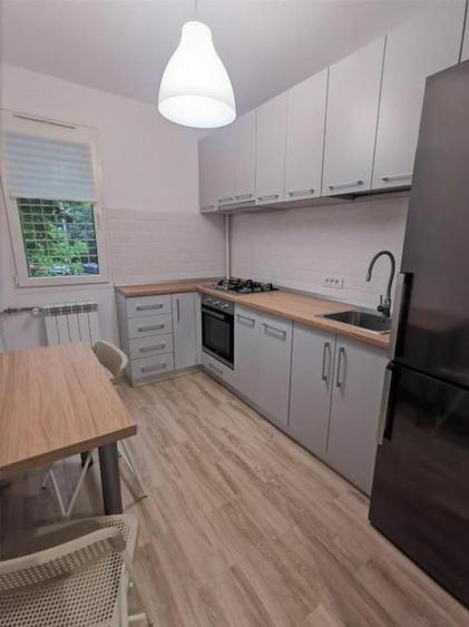 Apartament Titan/Liviu Rebreanu