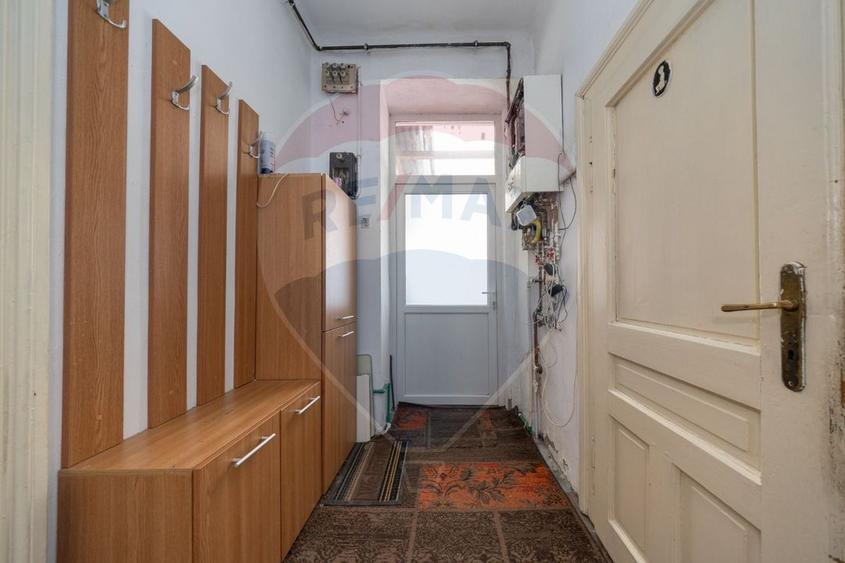 APARTAMENT 3 camere, Etaj 1, Str. Lunga nr 22, Brasov