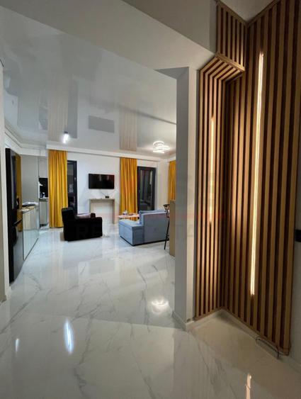 Studio de lux | lake view | Koya Tower | mobilat Rovere | Mamaia Nord