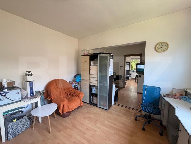 Casa de vanzare, 83 mp, zona Lupeni