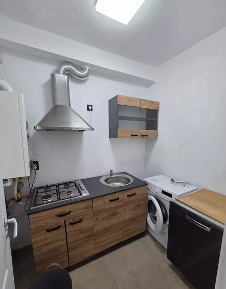 Apartament 2 camere | Decomandat | Centra Proprie |
