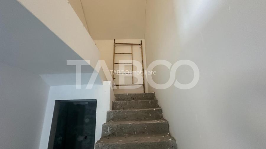 Casa de tip duplex 4 camere 140 mpu 2 bai zona Veterani in Sibiu - 16