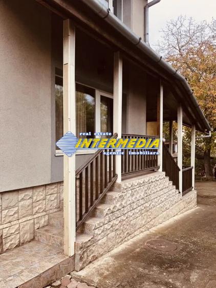 Vanzare Casa 7 Camere Renovata P+M cu 750 mp Teren acces 2 strazi topAlba CENTRU